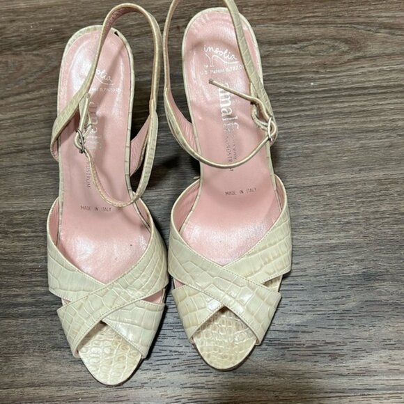 Amalfi Shoes - Amalfi creme colored heels / 8